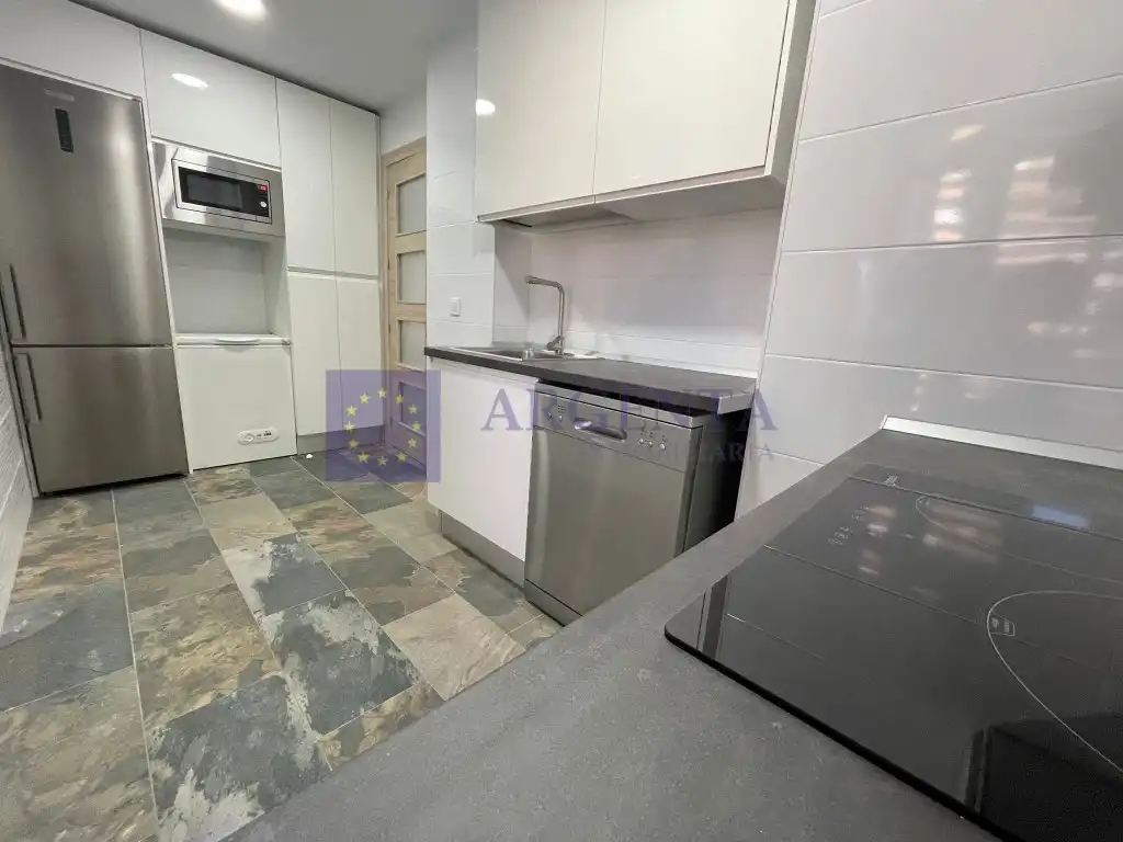 Piso de 90 m² en Cáceres