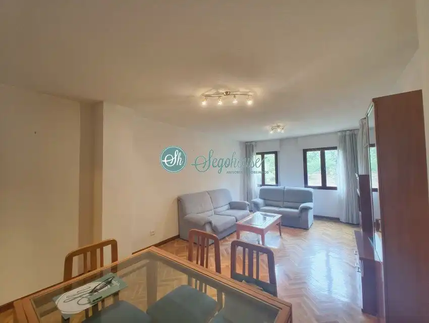 Piso de 129 m² en Segovia