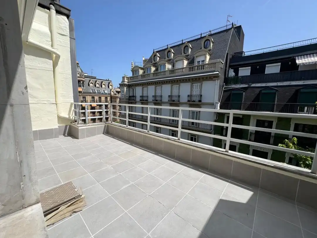 Pis de 60 m² a Sant Sebastià