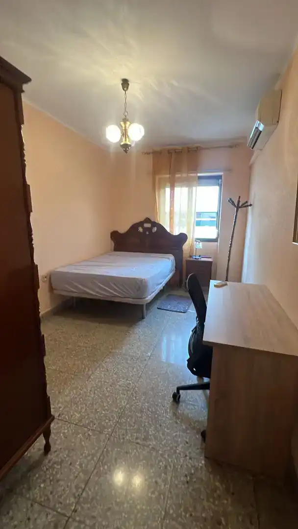 Habitación 80 m², Jaén