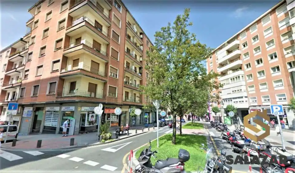 Piso de 81 m² en Bilbao