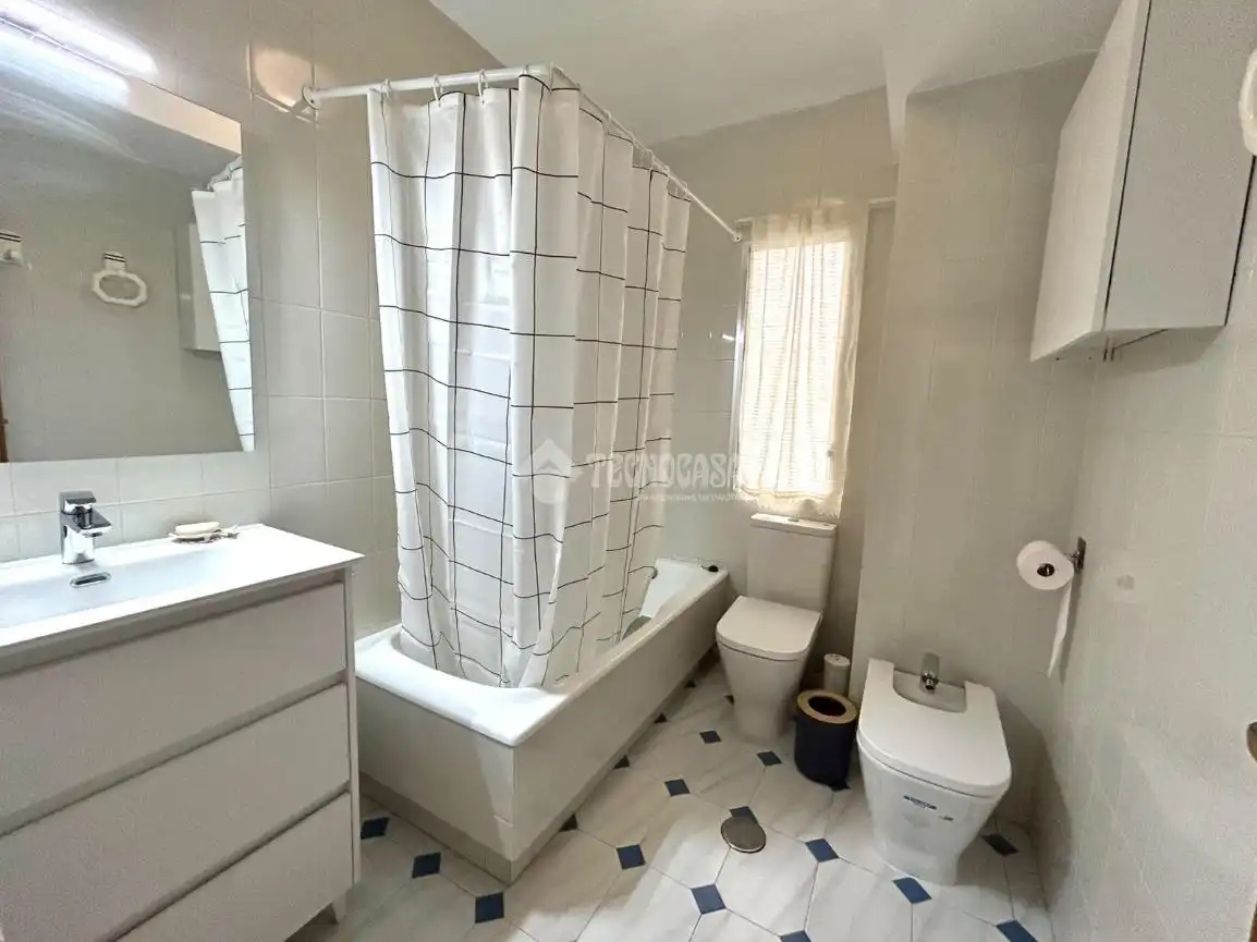 Piso de 70 m² en Almería