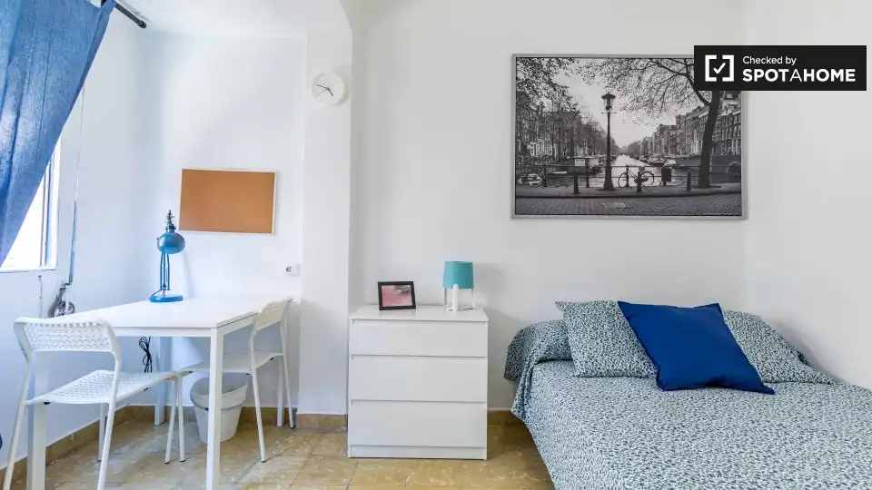 Habitació de lloguer, València