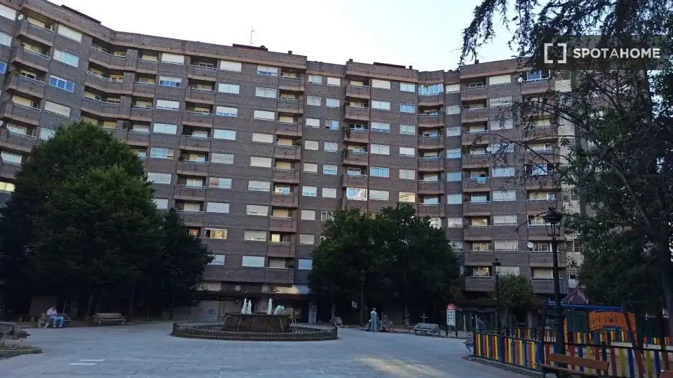 Habitación 138 m², Vigo