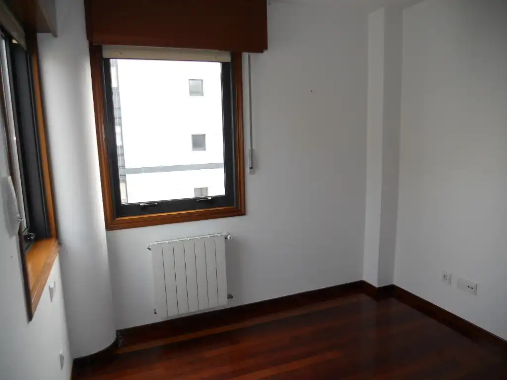 Piso de 100 m² en Santiago de Compostela