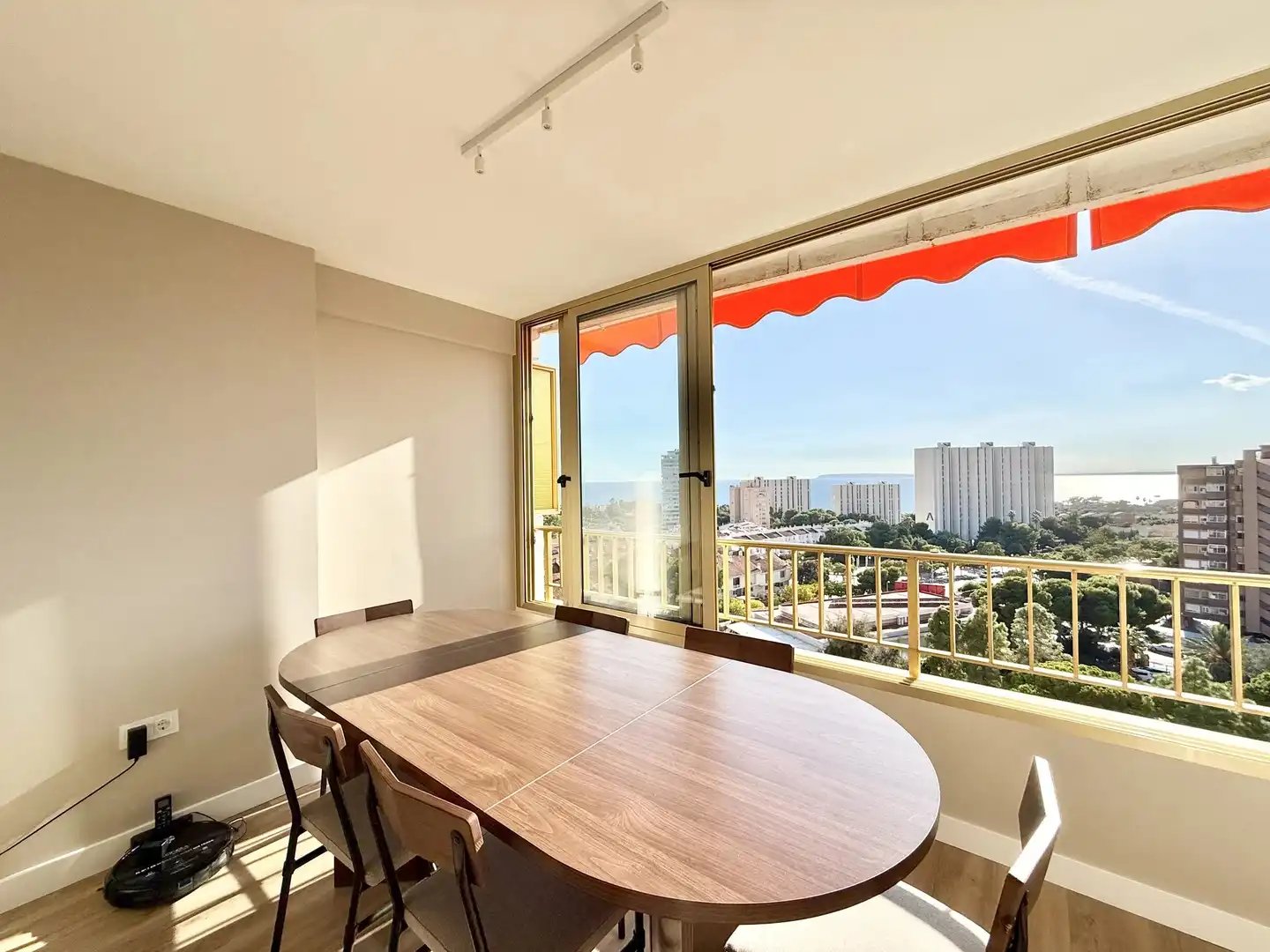 Flat 66 m² in Alacant / Alicante