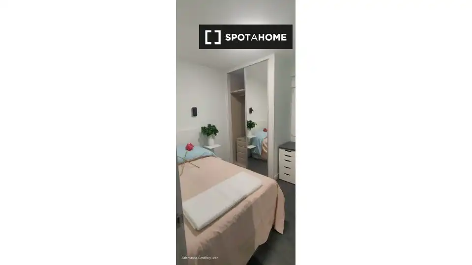 Habitación 130 m², Salamanca
