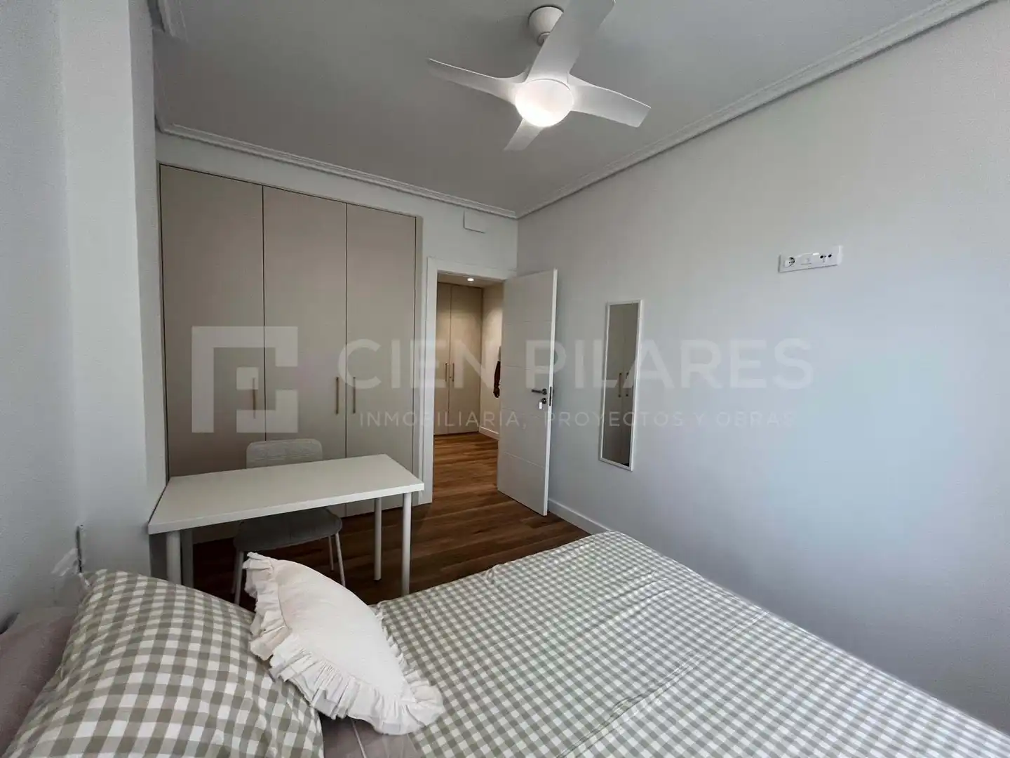 Habitación 195 m², Logroño