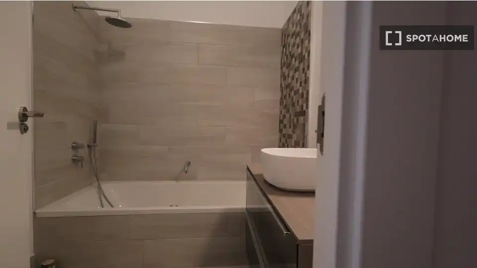 Zimmer zur Miete, Madrid
