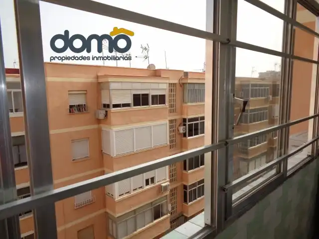 Habitación 75 m², Almería