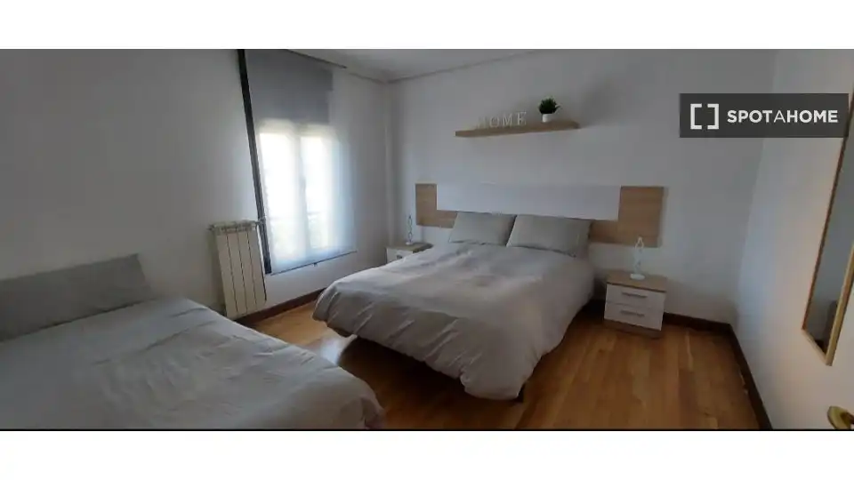 Habitación 109 m², Camargo