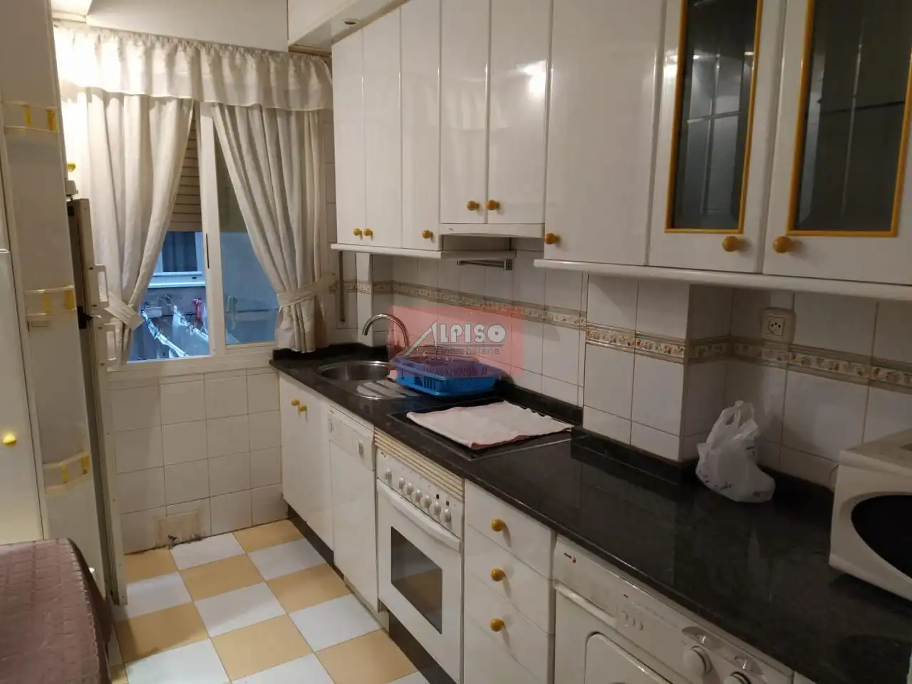 Pis de 75 m² a Ourense