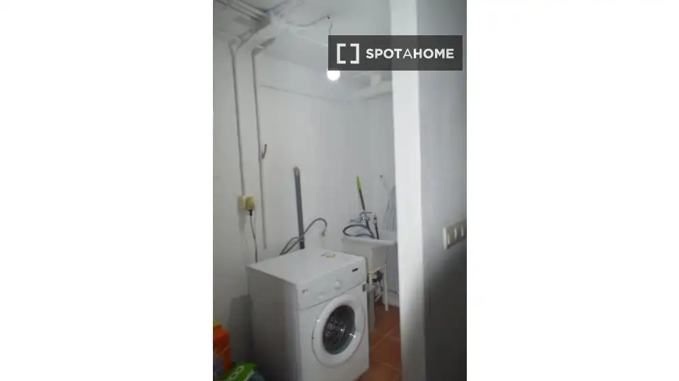 Habitación 207 m², Armilla