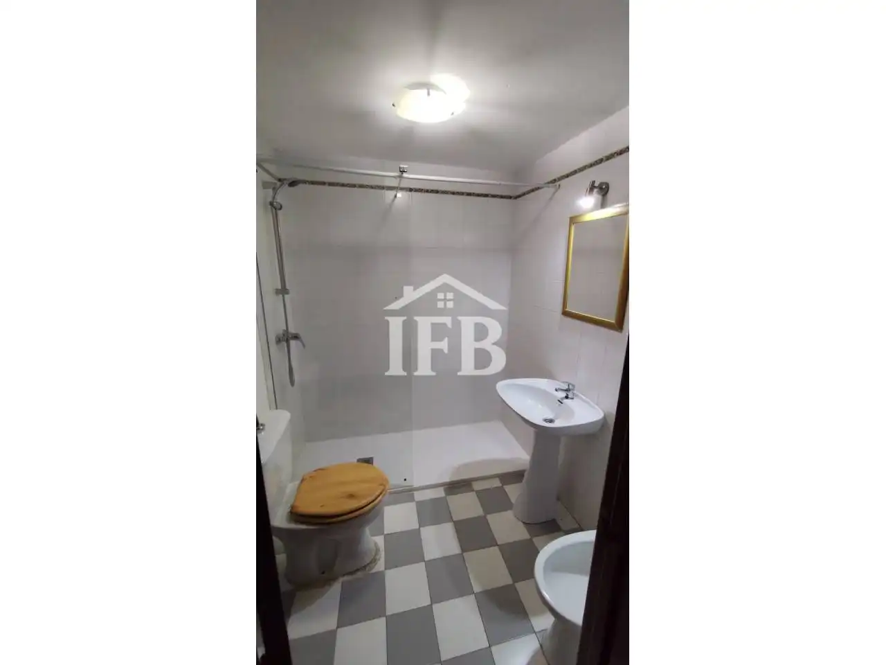 Piso de 120 m² en Badajoz
