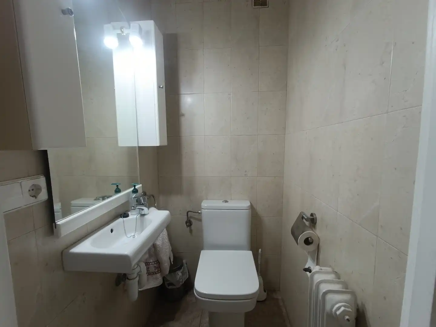 Habitación 100 m², Pamplona