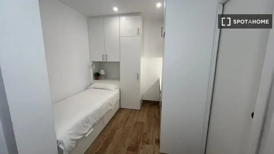 Habitación 23 m², Sevilla