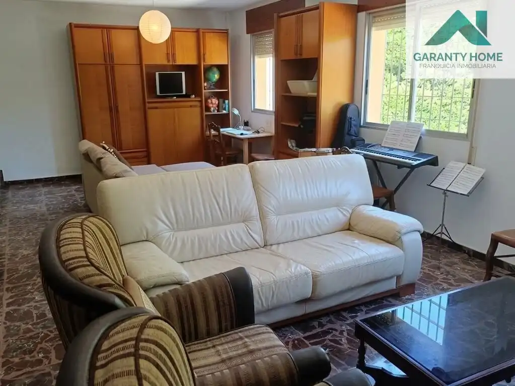 Piso de 225 m² en Castro del Río