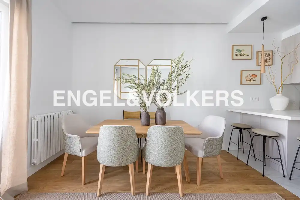 Wohnung 83 m² in Madrid