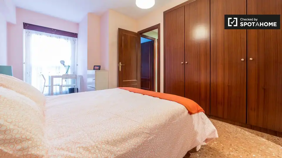 Habitación 90 m², Valencia