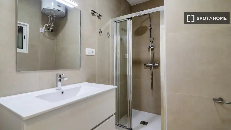 Habitación 120 m², Valencia