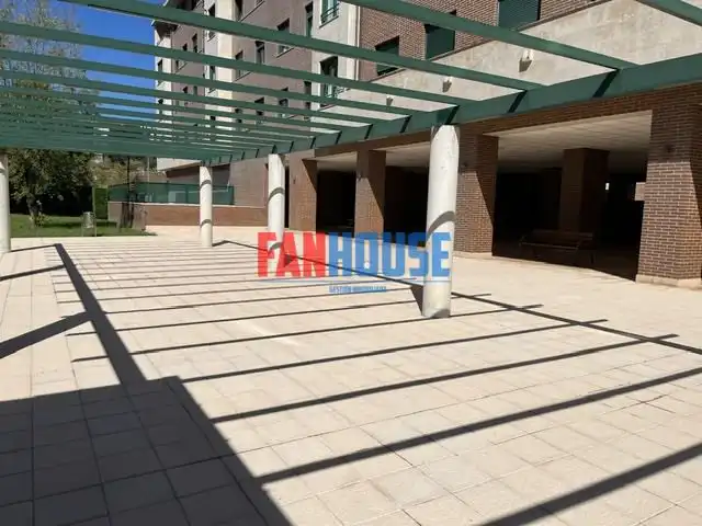 Appartement 77 m² à Gijón / Xixón