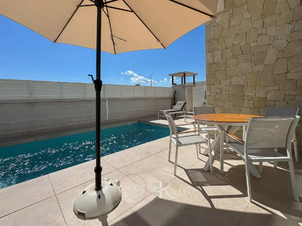 Piso de 90 m² en Vera