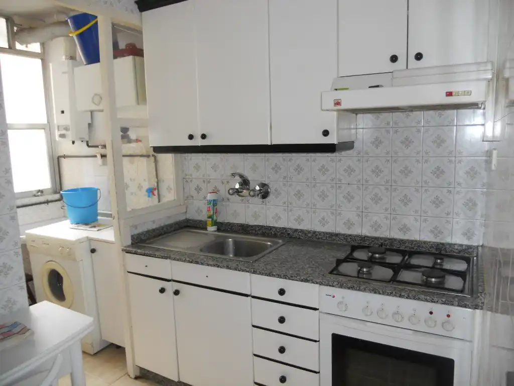 Piso de 80 m² en Santiago de Compostela