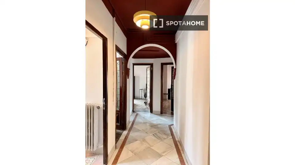 Habitación 207 m², Granada