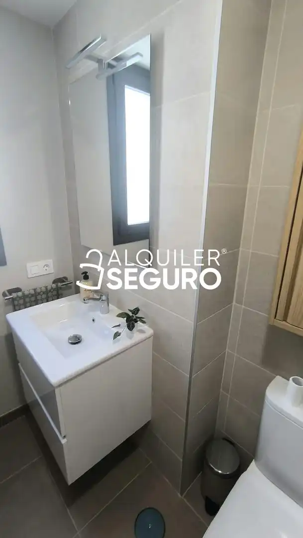 Piso de 60 m² en Sevilla