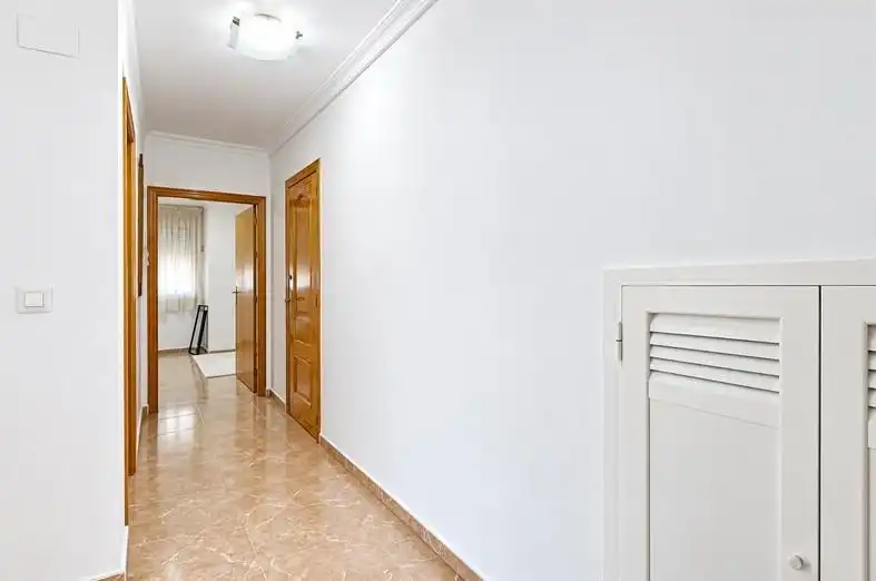 Pis de lloguer, Oriola