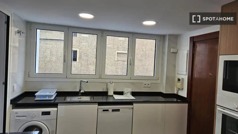 Habitación 135 m², Zaragoza