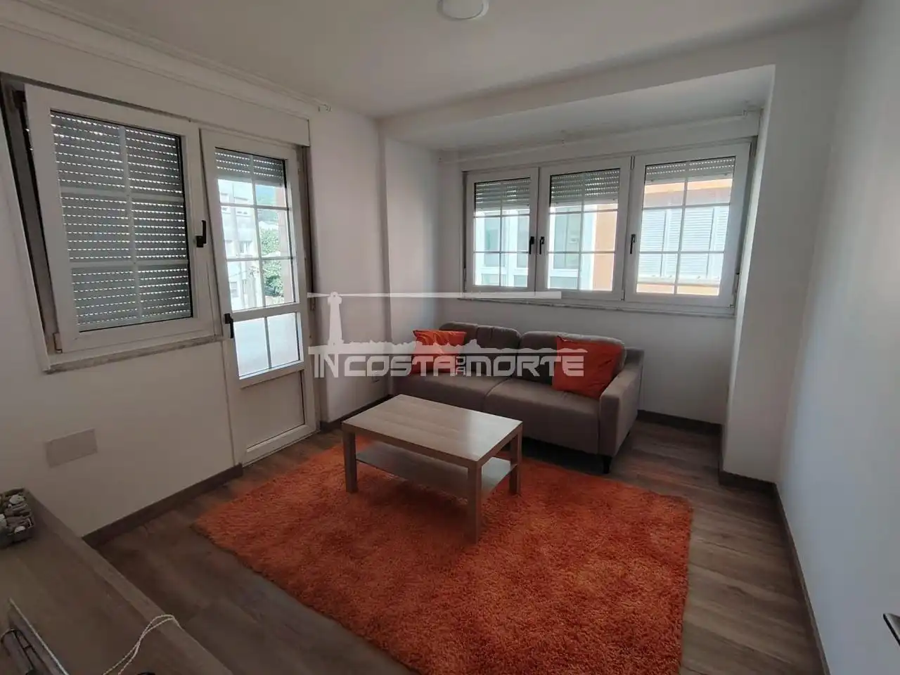 Piso de 75 m² en Cee