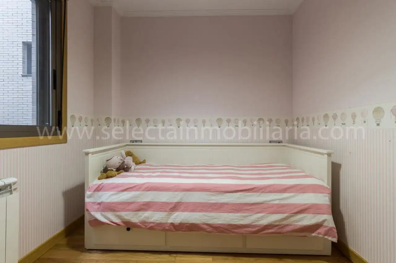 Piso de 90 m² en Pontevedra