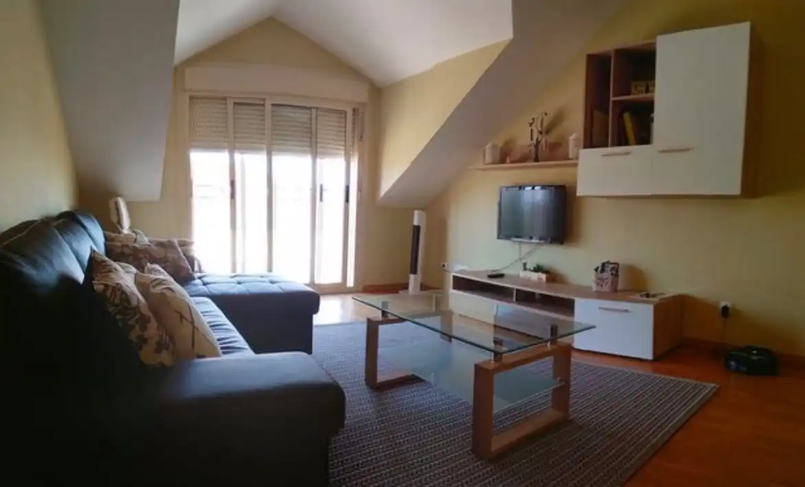 Piso de 75 m² en Poio