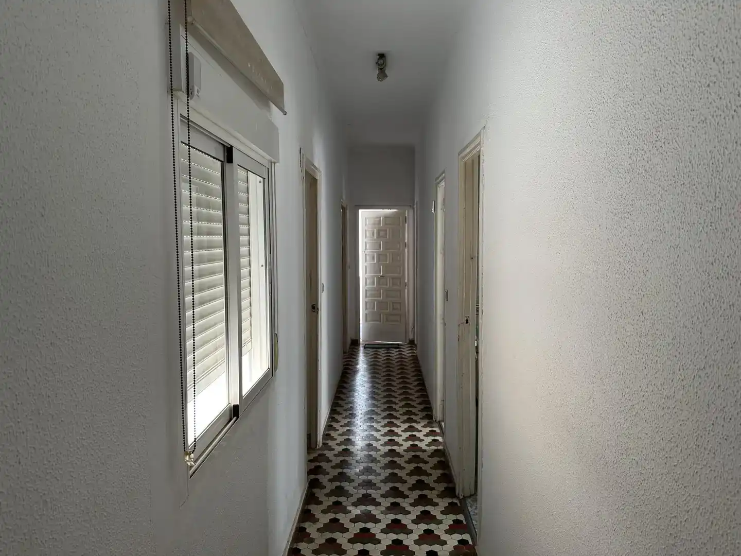 Habitación 400 m², Almería
