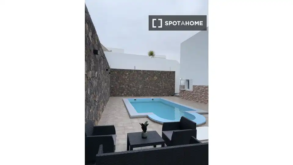Habitación 288 m², Tinajo
