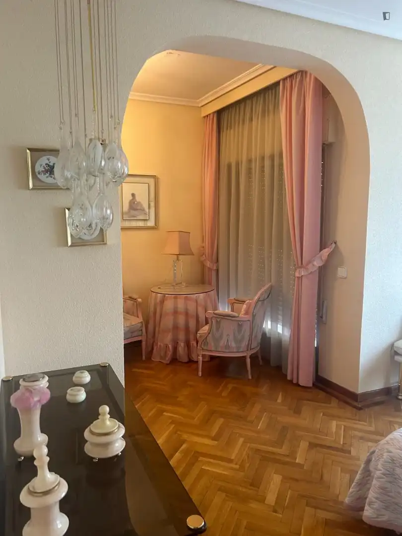 Habitación en alquiler, Villa del Prado