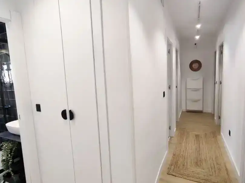 Habitación 90 m², Ávila
