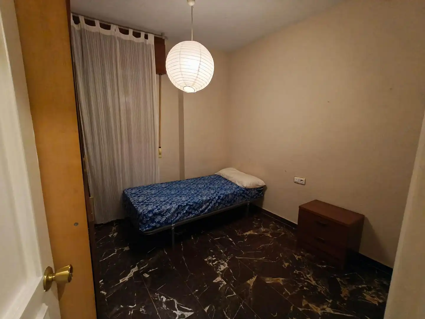 Piso de 200 m² en Granada