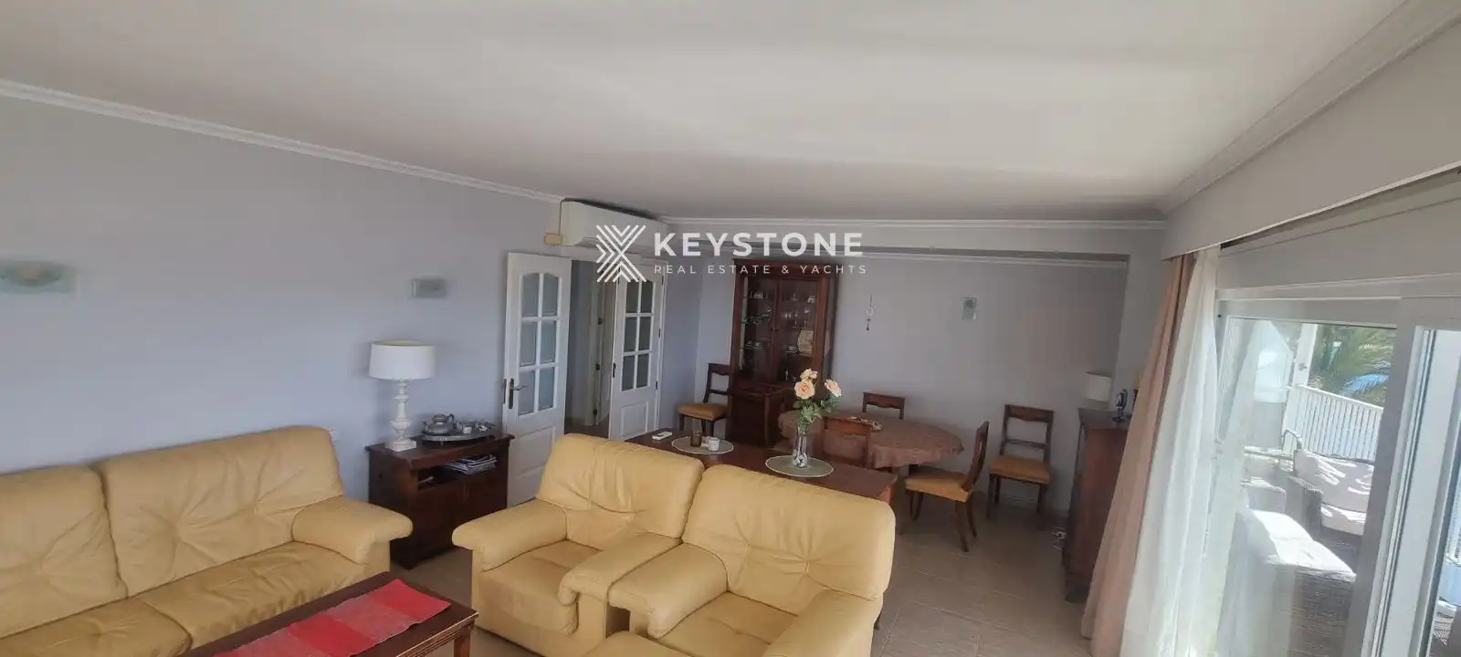 Piso de 120 m² en Población de Arroyo