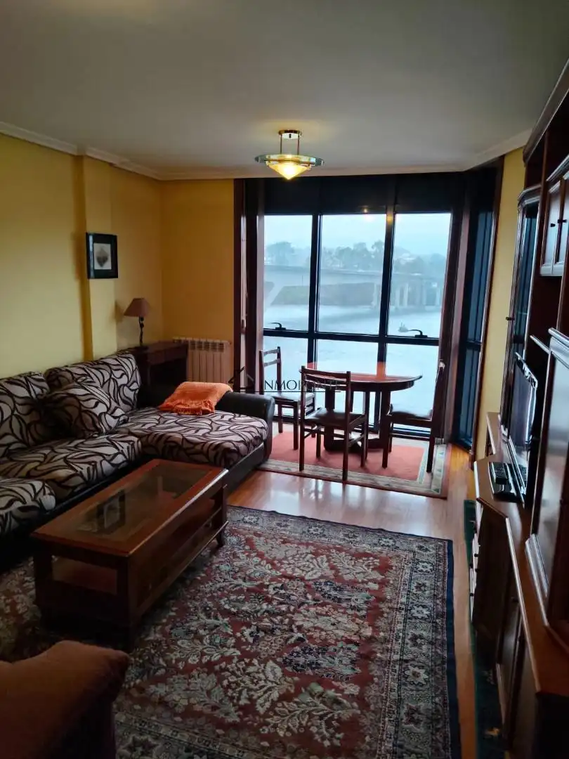 Pis de 98 m² a Pontevedra