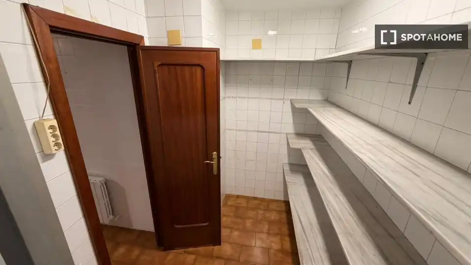 Habitación 150 m², Valencia