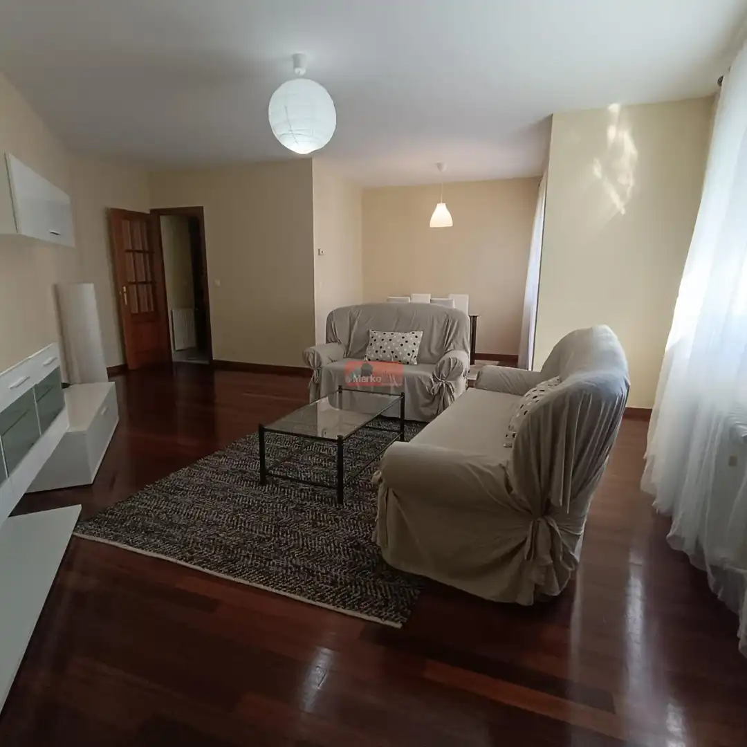 Piso de 105 m² en Lugo