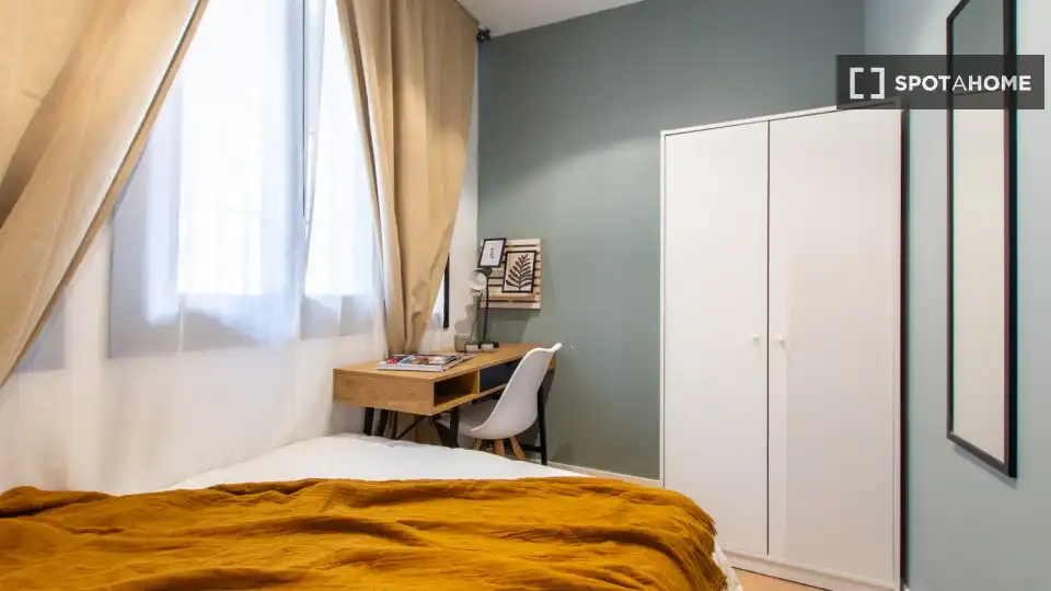 Habitación 144 m², Madrid