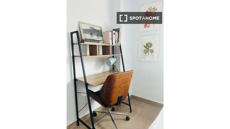 Habitación 63 m², Alicante