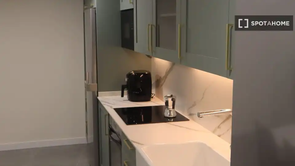 Habitación 121 m², Salamanca