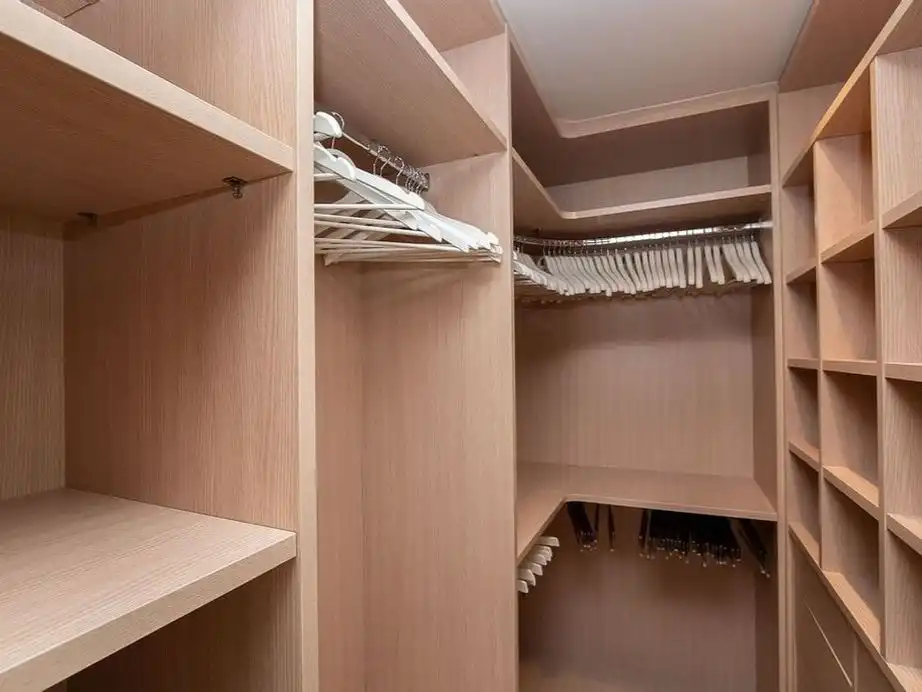 Habitació de lloguer, Oviedo
