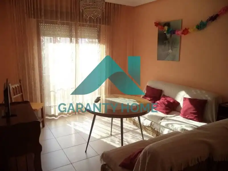 Piso de 80 m² en Cáceres