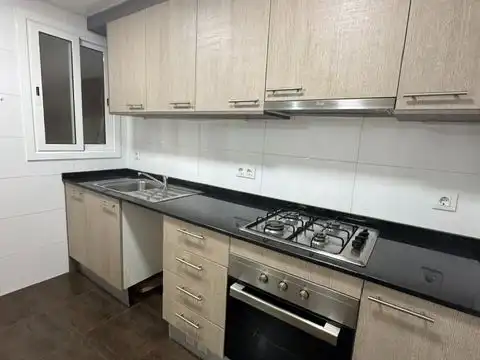 Pis de 91 m² a Sant Boi de Llobregat
