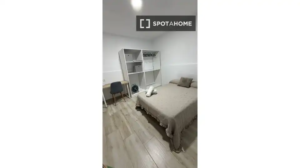 Habitación 196 m², Murcia